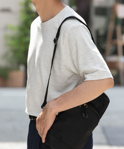 URBAN RESEARCH ROSSO MEN（アーバンリサーチロッソメン）の「『WEB限定』『XLサイズあり』リネン混カノコクルーTシャツ（Tシャツ/カットソー・メンズ・アイボリー/チャコールグレー/ブラウン/カーキ/ブラック・SMALL/MEDIUM/LARGE/X-LARGE）」の13枚目の写真