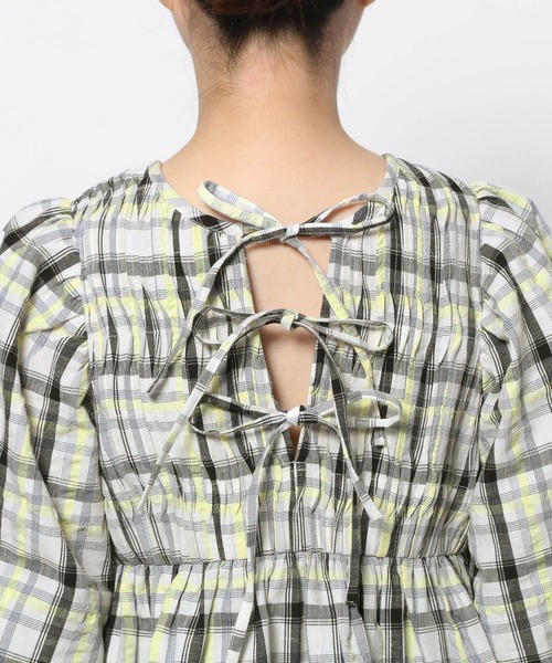 LOWRYS FARM(ローリーズファーム)の「チェックパフスリーブブラウス 289824(シャツ/ブラウス・レディース・ブラック/ホワイト・FREE)」の17枚目の写真