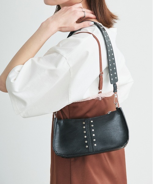 ad thie(アドティエ)の「スタッズデザイン ワンハンドルショルダーバッグ(ショルダーバッグ・レディース・ブラック/オフホワイト/グリーン/ブラウン・FREE)」の10枚目の写真
