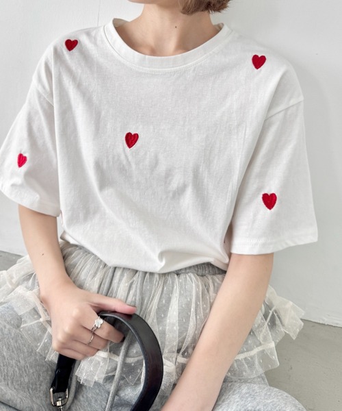 セール】ミニハート刺繍半袖Tシャツ（Tシャツ/カットソー