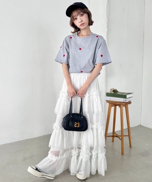 SOLLON.(ソルロン)の「ミニハート刺繍半袖Tシャツ(Tシャツ/カットソー・レディース・ホワイト/ブラック/グレー・FREE)」の22枚目の写真