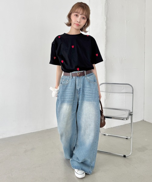 SOLLON.(ソルロン)の「ミニハート刺繍半袖Tシャツ(Tシャツ/カットソー・レディース・ホワイト/ブラック/グレー・FREE)」の14枚目の写真