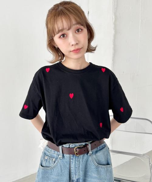 SOLLON.(ソルロン)の「ミニハート刺繍半袖Tシャツ(Tシャツ/カットソー・レディース・ホワイト/ブラック/グレー・FREE)」の16枚目の写真