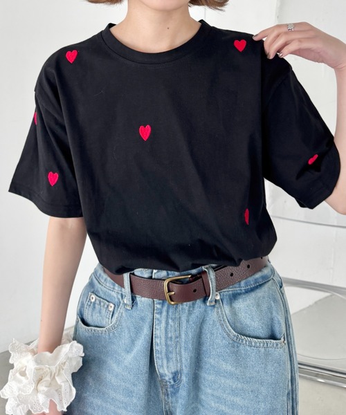 SOLLON.(ソルロン)の「ミニハート刺繍半袖Tシャツ(Tシャツ/カットソー・レディース・ホワイト/ブラック/グレー・FREE)」の19枚目の写真