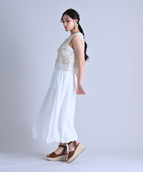 RAW FUDGE(ローファッジ)の「タックウエストバルーンスカート(スカート・レディース・サックスブルー/ブラック/ホワイト/チャコールグレー・M)」の10枚目の写真