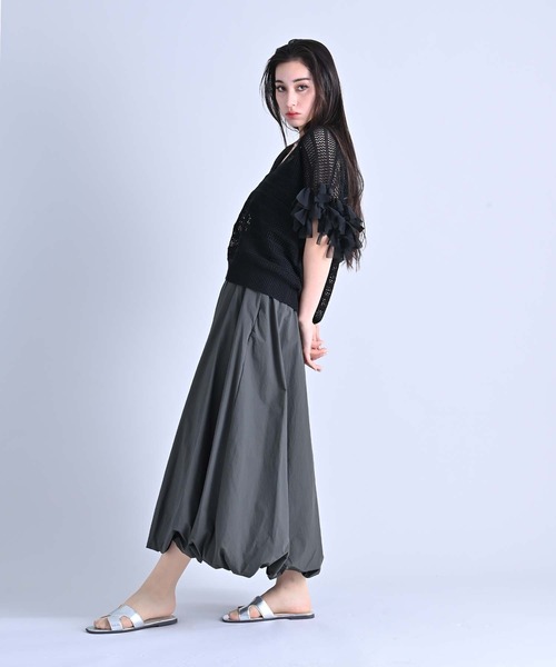 RAW FUDGE(ローファッジ)の「タックウエストバルーンスカート(スカート・レディース・サックスブルー/ブラック/ホワイト/チャコールグレー・M)」の15枚目の写真