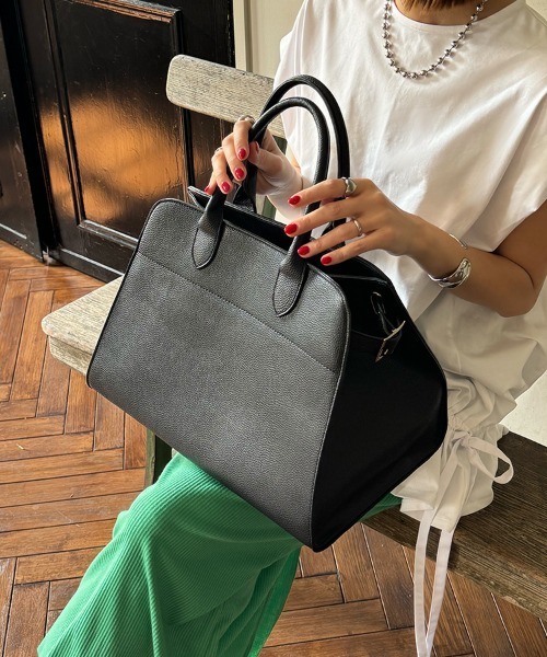 DONOBAN（ドノバン）の「サイドベルトA4トートバッグ（トートバッグ・レディース・キャメル/ブラック/モカ・ONE）」の10枚目の写真