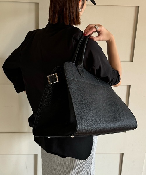 DONOBAN（ドノバン）の「サイドベルトA4トートバッグ（トートバッグ・レディース・キャメル/ブラック/モカ・ONE）」の5枚目の写真