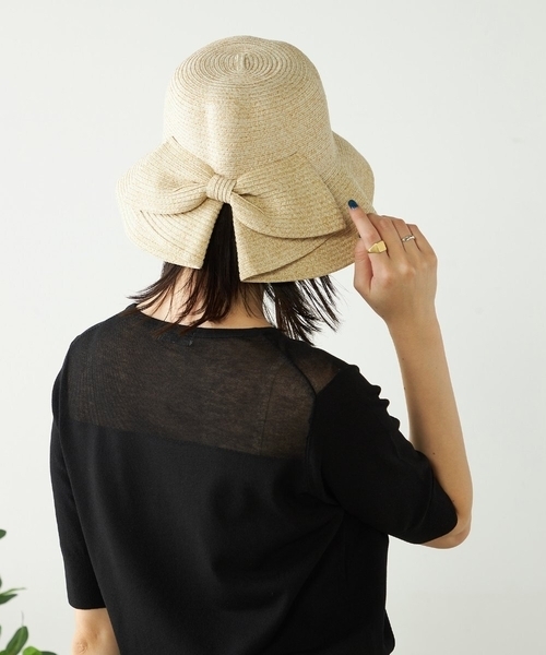 a.v.v（アーヴェヴェ）の「バックリボンハット（ハット・レディース・アイボリー/ブラック・38）」の2枚目の写真