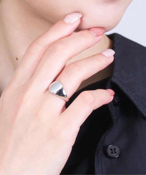 TOMWOOD Mini Signet Oval シルバーリング Mini Signet Oval - Tom Wood Project Official Online Store