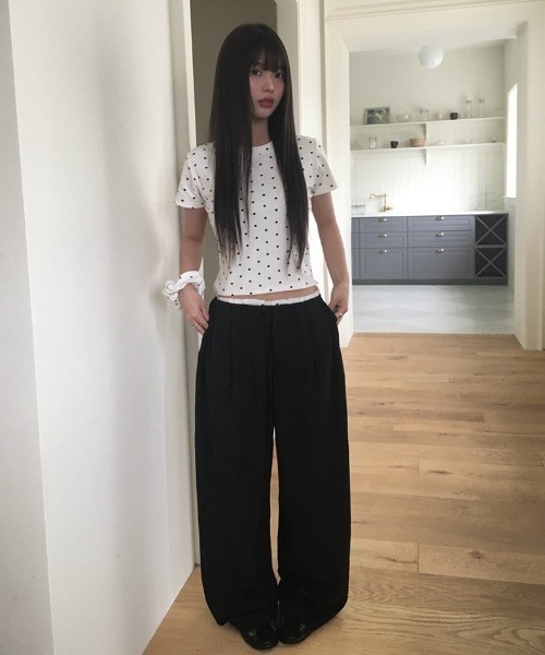 anyonemore(エニワンモア)の「ヘアーシュシュ付きドット柄スリム半袖Tシャツセット(Tシャツ/カットソー・レディース・グレー/ブラック/アイボリー・FREE)」の21枚目の写真