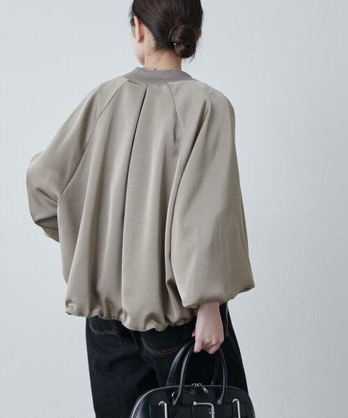 Lui's（ルイス）の「サテンボリュームブルゾン（ブルゾン・レディース・ブラウン/ベージュ/ブラック・FREE）」の16枚目の写真