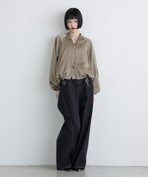 Lui's（ルイス）の「サテンボリュームブルゾン（ブルゾン・レディース・ブラウン/ベージュ/ブラック・FREE）」の22枚目の写真