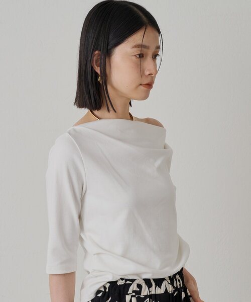 LOUNGEDRESS(ラウンジドレス)の「ドレープカットソー(Tシャツ/カットソー・レディース・ホワイト系その他/オフホワイト/サックスブルー/ブラック/ブラウン/チャコールグレー・FREE)」の16枚目の写真