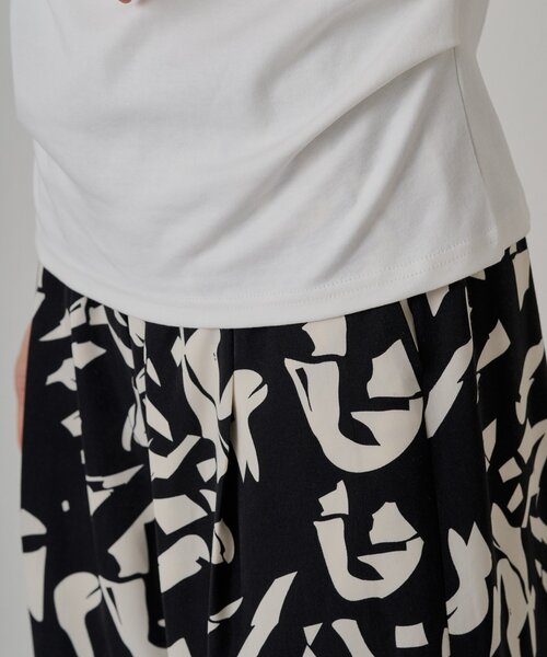 LOUNGEDRESS(ラウンジドレス)の「ドレープカットソー(Tシャツ/カットソー・レディース・ホワイト系その他/オフホワイト/サックスブルー/ブラック/ブラウン/チャコールグレー・FREE)」の22枚目の写真