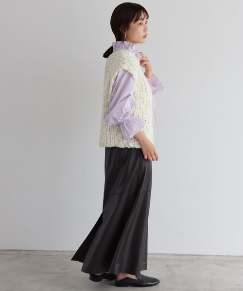 SLOBE IENA（スローブイエナ）の「《一部WEB・店舗限定カラーあり》タイプライターフリルカラーブラウス（シャツ/ブラウス・レディース・ベージュ系その他/サックスブルー/ラベンダー/スカイブルー・FREE）」の21枚目の写真