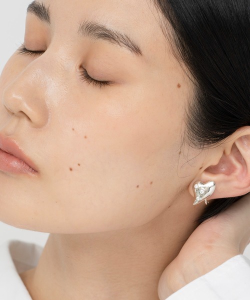 LAPUIS（ラピュイ）の「LAPUIS(ラピュイ) Garden Heart earrings（イヤリング・レディース・ゴールド/シルバー・FREE）」の15枚目の写真