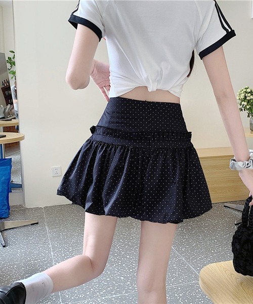 VIBGYOR(ヴィブジョー)の「ドットフリルバルーンミニスカート(CZ)(スカート・レディース・ホワイト/ブラック・MEDIUM/SMALL)」の5枚目の写真