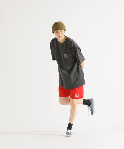 PARIS SAINT-GERMAIN（パリサンジェルマン）の「《追加》【Paris Saint-Germain / パリ・サン＝ジェルマン】 JP METALLIC LOGO T-SH（Tシャツ/カットソー・メンズ・チャコールグレー/ブラック/ベージュ・SMALL/MEDIUM/LARGE/X-LARGE）」の11枚目の写真