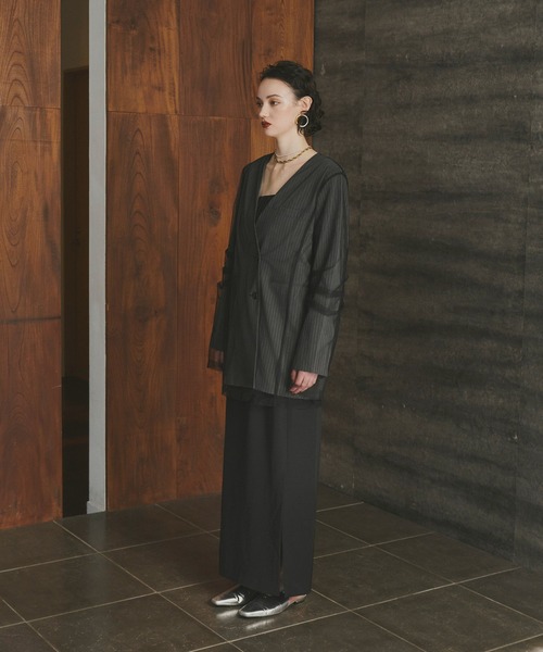 ANDRESD（アンドレスド）の「ノーカラージャケット（ノーカラージャケット・レディース・チャコール・S）」の3枚目の写真