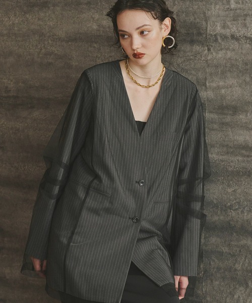 ANDRESD（アンドレスド）の「ノーカラージャケット（ノーカラージャケット・レディース・チャコール・S）」の4枚目の写真