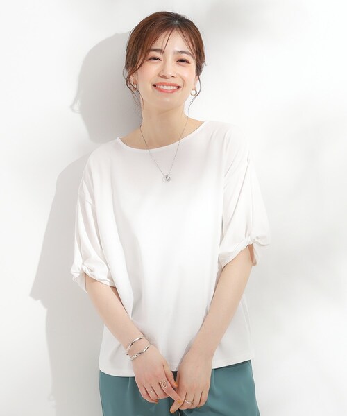 DRESKIP(ドレスキップ)の「【ひんやり/洗える/S-LL】袖ねじりシルケットトップス(Tシャツ/カットソー・レディース・オフホワイト/オレンジ/ライトベージュ/ブラック・04/03/02/01)」の5枚目の写真