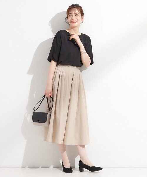 DRESKIP(ドレスキップ)の「【ひんやり/洗える/S-LL】袖ねじりシルケットトップス(Tシャツ/カットソー・レディース・オフホワイト/オレンジ/ライトベージュ/ブラック・04/03/02/01)」の11枚目の写真