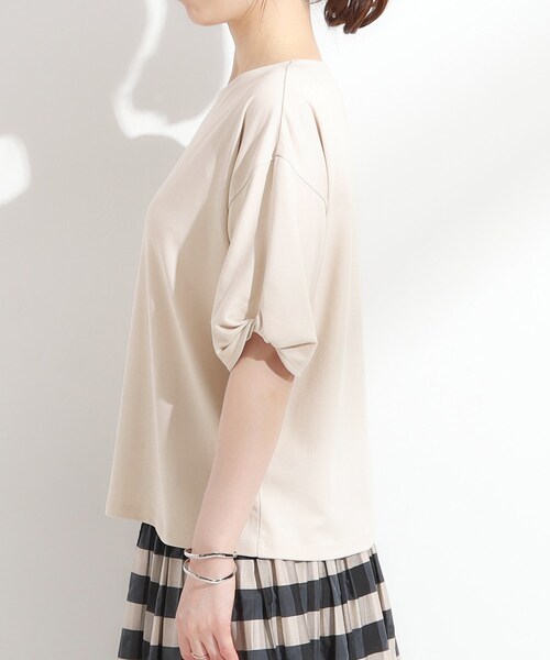 DRESKIP(ドレスキップ)の「【ひんやり/洗える/S-LL】袖ねじりシルケットトップス(Tシャツ/カットソー・レディース・オフホワイト/オレンジ/ライトベージュ/ブラック・04/03/02/01)」の22枚目の写真