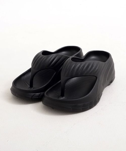 MEI（メイ）の「【MEI メイ】TONG SANDAL ウェーブ トングサンダル 軽量 厚底 EVAソール / Lady’s（サンダル・レディース・アイボリー/ブラック・S/M/L）」の11枚目の写真