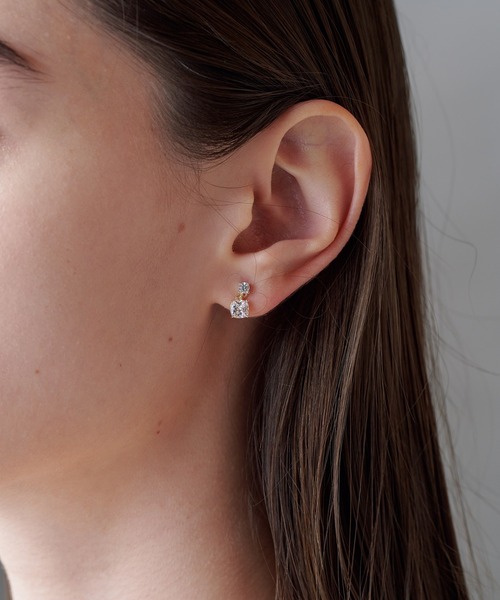 ALLURELLE(アリュレル)の「【ALLURELLE】silver925 キュービックジルコニアダブルピアス KNF-TP(ピアス(両耳用)・レディース・ゴールド・FREE)」の5枚目の写真