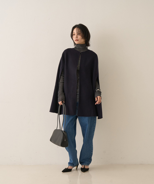 Rouge vif（ルージュヴィフ）の「【ウールSuper110’s】リバーマントコート（ポンチョ・レディース・ネイビー/ブラック・フリー）」の20枚目の写真
