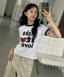 Make it loveラブリーロゴバイカラークロップド半袖Tシャツ