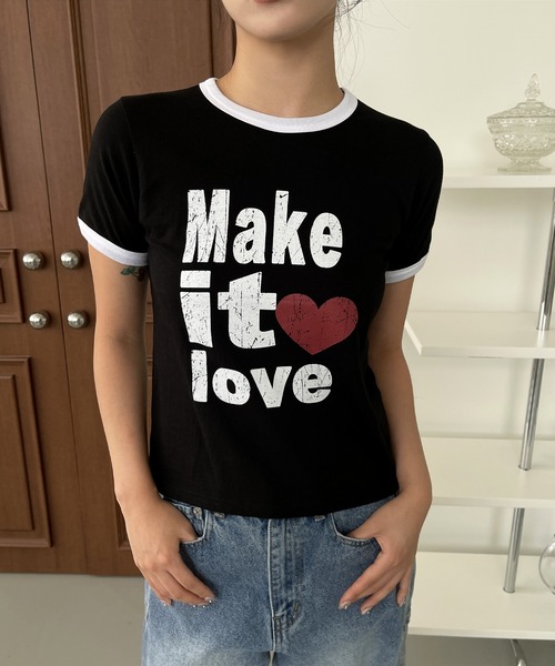 UNE MANSION(ユヌマンション)の「Make it loveラブリーロゴバイカラークロップド半袖Tシャツ(Tシャツ/カットソー・レディース・ライトグレー/ブラック・FREE)」の4枚目の写真
