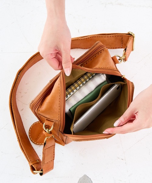 zucchero（ズッケロ）の「お財布ショルダーバッグ ショルダーバッグ レディース 本革 財布 旅行バッグ 40091（ショルダーバッグ・レディース・ブラック/ブラウン・FREE）」の7枚目の写真