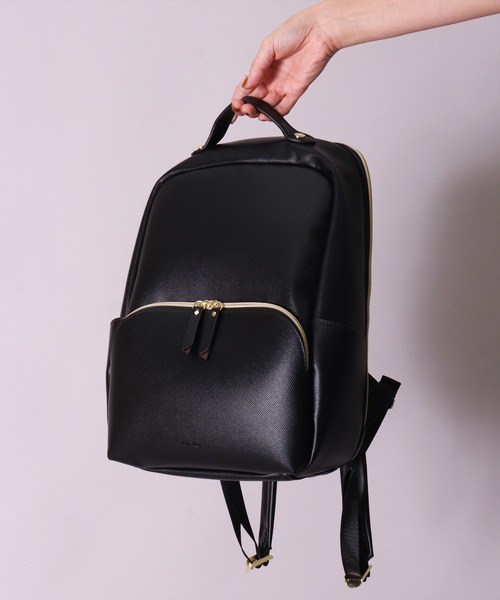 Legato Largo(レガートラルゴ)の「(LF)【Legato Largo】【たすかるっかばん】6ポケット/10L リュック(バックパック/リュック・レディース・グレイッシュベージュ/ブラック/ブラウン・ONE SIZE)」の4枚目の写真