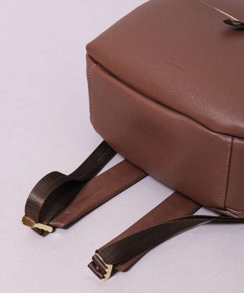 Legato Largo(レガートラルゴ)の「(LF)【Legato Largo】【たすかるっかばん】6ポケット/10L リュック(バックパック/リュック・レディース・グレイッシュベージュ/ブラック/ブラウン・ONE SIZE)」の14枚目の写真