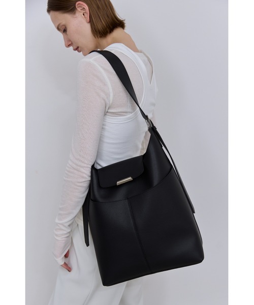 美品★A4可　PROTEX　SMOOVE　2way　ショルダーバッグ　PCバッグ VitaFelice トートバッグ レディース 8ポケット a4 大きめ 軽量