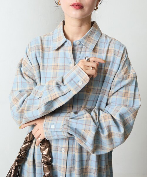 FREAK'S STORE(フリークスストア)の「限定展開 ネル チェック ビックシャツ ワンピース(シャツワンピース・レディース・ネイビー/サックスブルー/グレー/ベージュ/レッド・MEDIUM/SMALL)」の21枚目の写真