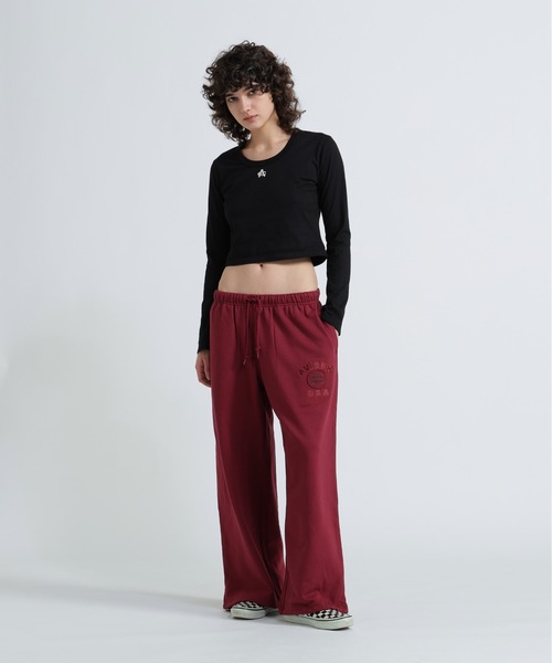 AVIREX(アヴィレックス)の「《直営店限定》SHORT EMBROIDERY LOGO T-SHIRT(Tシャツ/カットソー・レディース・ブラック/オフホワイト・M/S)」の4枚目の写真