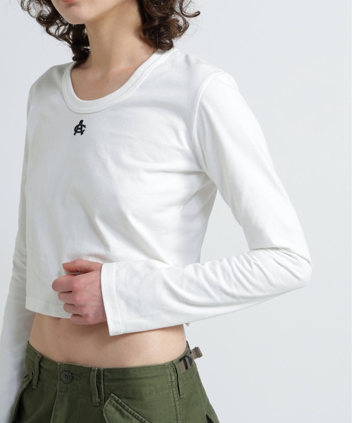 AVIREX(アヴィレックス)の「《直営店限定》SHORT EMBROIDERY LOGO T-SHIRT(Tシャツ/カットソー・レディース・ブラック/オフホワイト・M/S)」の14枚目の写真