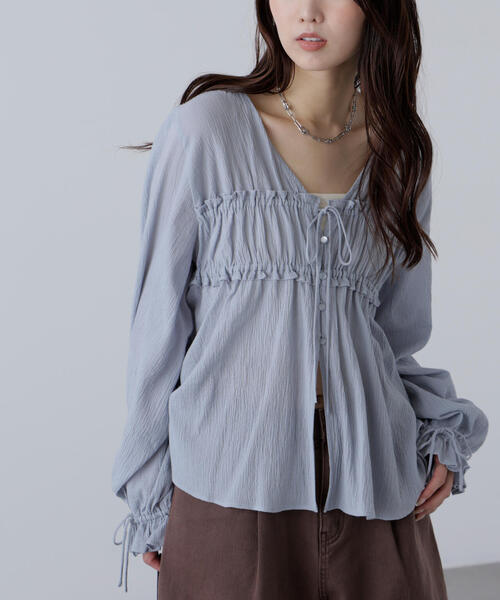 FREE'S MART（フリーズマート）の「◆シャーリング切り替えＶネックブラウス（シャツ/ブラウス・レディース・ブラック/ホワイト/ブラウン/ブルー・FREE）」の14枚目の写真