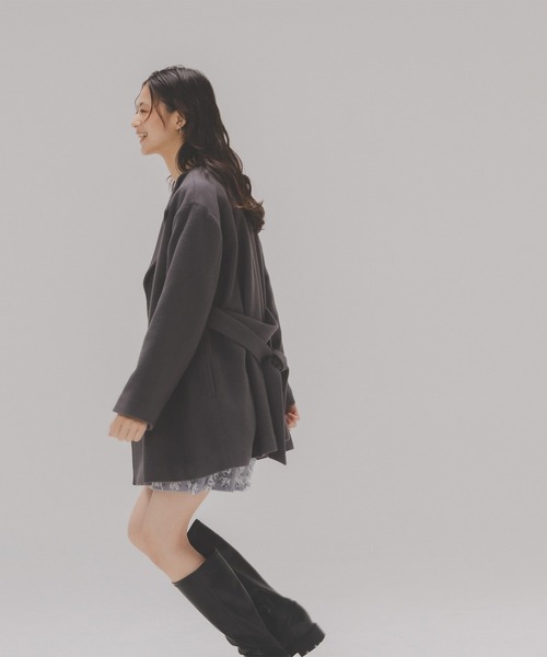 NATURAL BEAUTY BASIC（ナチュラルビューティーベーシック）の「◇ベルテッドミディコート（その他アウター・レディース・チャコールグレー/ベージュ/オフホワイト・SMALL/MEDIUM）」の17枚目の写真