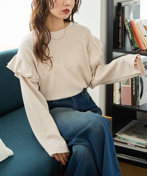 FREAK'S STORE(フリークスストア)の「限定展開 ワッフル フリル 袖 ロング スリーブ プルオーバー(Tシャツ/カットソー・レディース・ブラウン/オリーブ/ブラック/グレー/ナチュラル・フリ-)」の8枚目の写真
