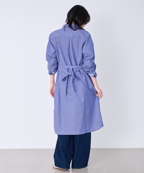 Arnold Palmer（アーノルドパーマー）の「イージーケア ストライプ シャツワンピース（シャツワンピース・レディース・サックスブルー/ブラック/ブルー・M/S/L）」の12枚目の写真