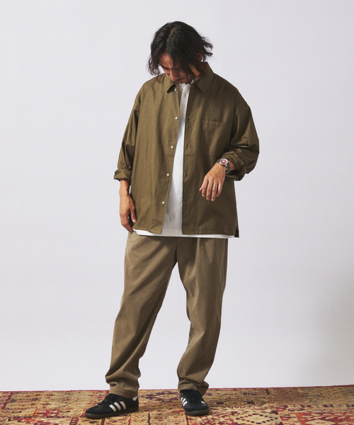 JOURNAL STANDARD relume(ジャーナルスタンダード レリューム)の「JAMES FABRIC / ジェームスファブリック ガーメントダイ コットン シャツ(シャツ/ブラウス・メンズ・ベージュ系その他/ブラックミックス/ブラウン系その他/カーキ・LARGE/MEDIUM)」の7枚目の写真