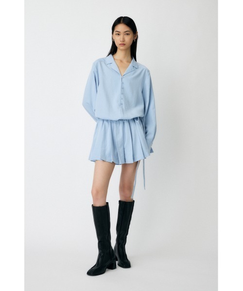 MOUSSY（マウジー）の「PLEATED SHIRT ミニドレス（シャツワンピース・レディース・ブラック/ホワイト/ライトブルー・1/2）」の5枚目の写真
