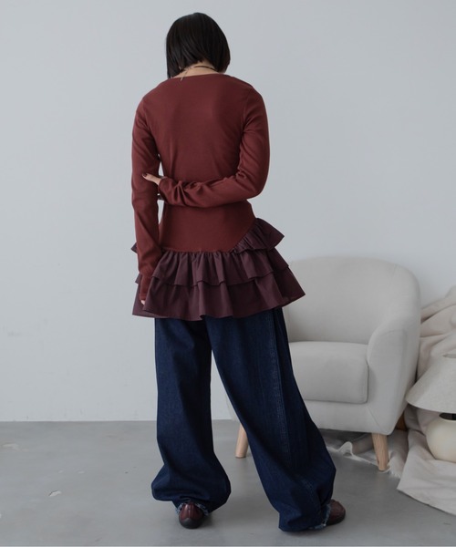 VACANCY(ヴァカンシー)の「フリルドッキングリブトップス(Tシャツ/カットソー・レディース・チャコールグレー/アイボリー/ボルドー・FREE)」の5枚目の写真