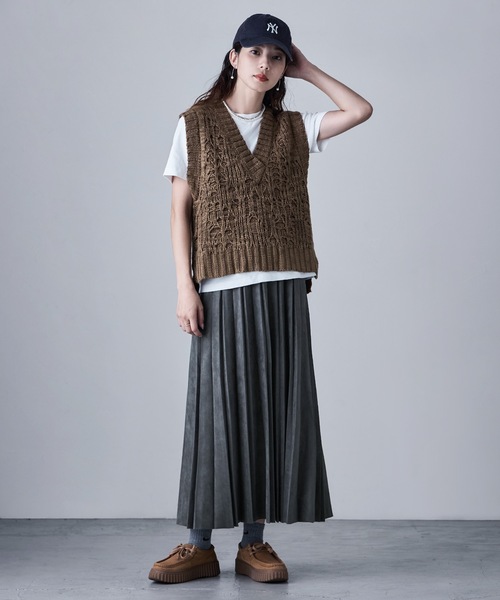 etoll.（エトル）の「スエードアコーディオンプリーツスカート（スカート・レディース・ブラック/ブラウン/グレー・L/M）」の18枚目の写真