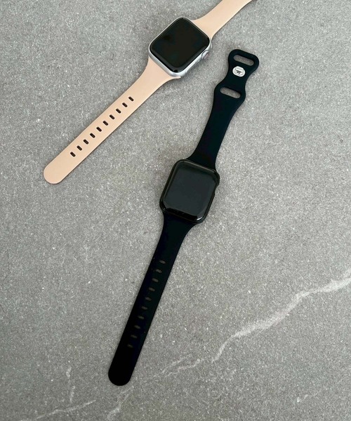 Me%(ミィパーセント)の「AppleWatchシリコンベルトバンド 605858(デジタル腕時計・レディース・ゴールド/ブラック・MEDIUM)」の14枚目の写真