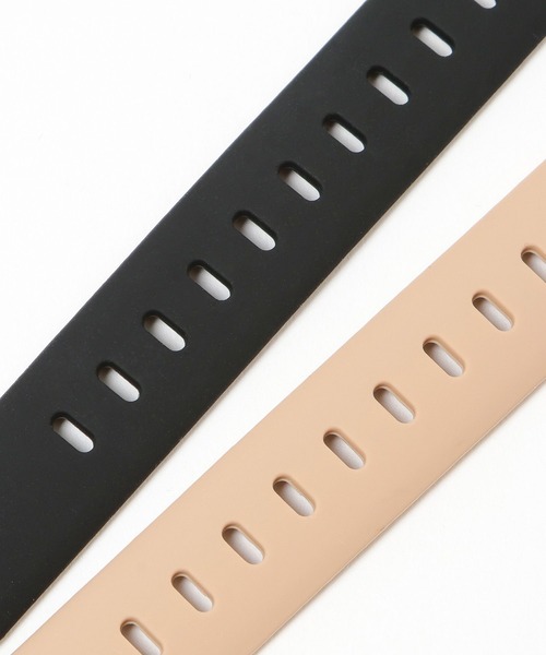 Me%(ミィパーセント)の「AppleWatchシリコンベルトバンド 605858(デジタル腕時計・レディース・ゴールド/ブラック・MEDIUM)」の6枚目の写真